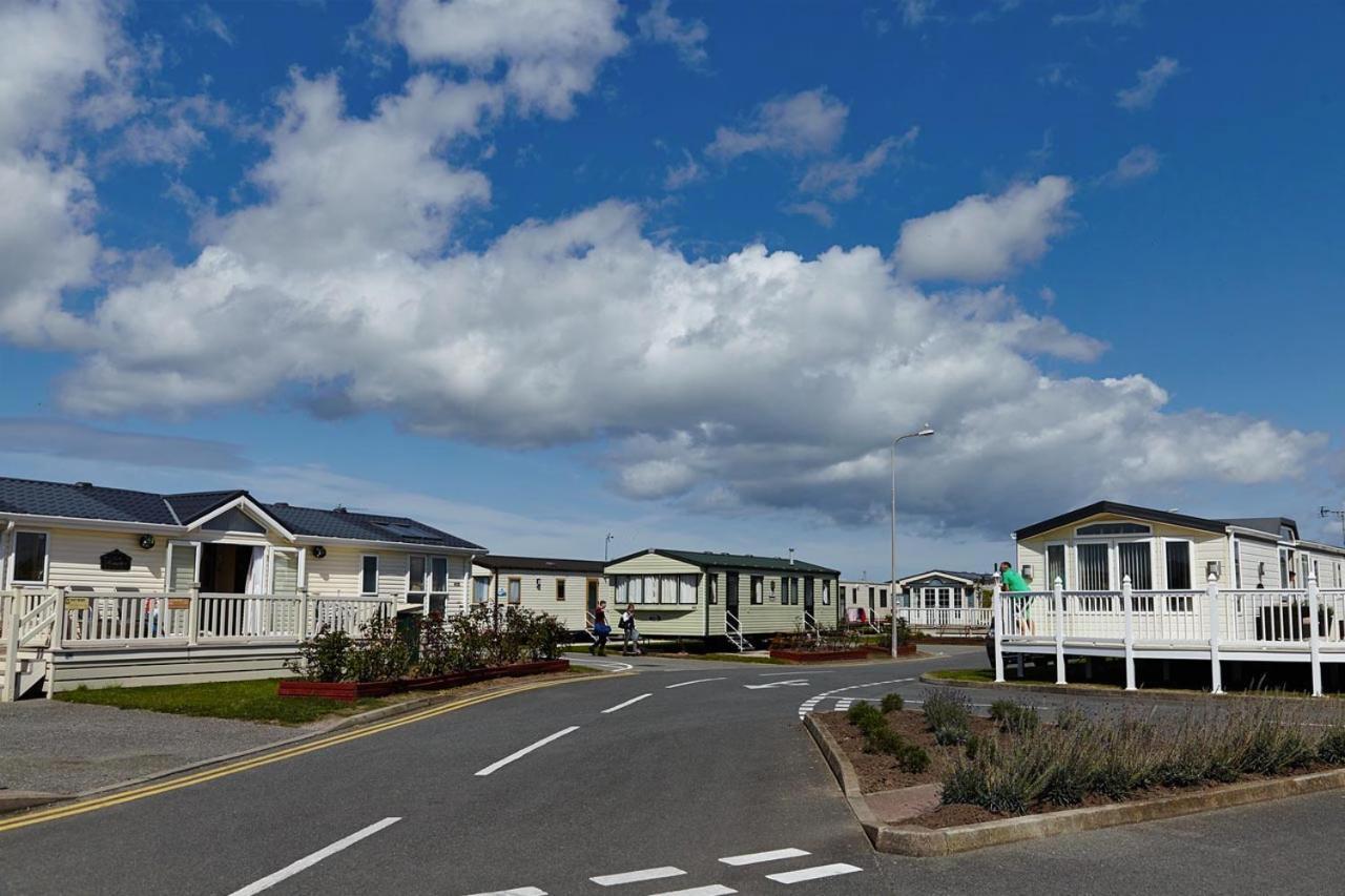 Golden Sands Holiday Park Kinmel Bay Exterior foto