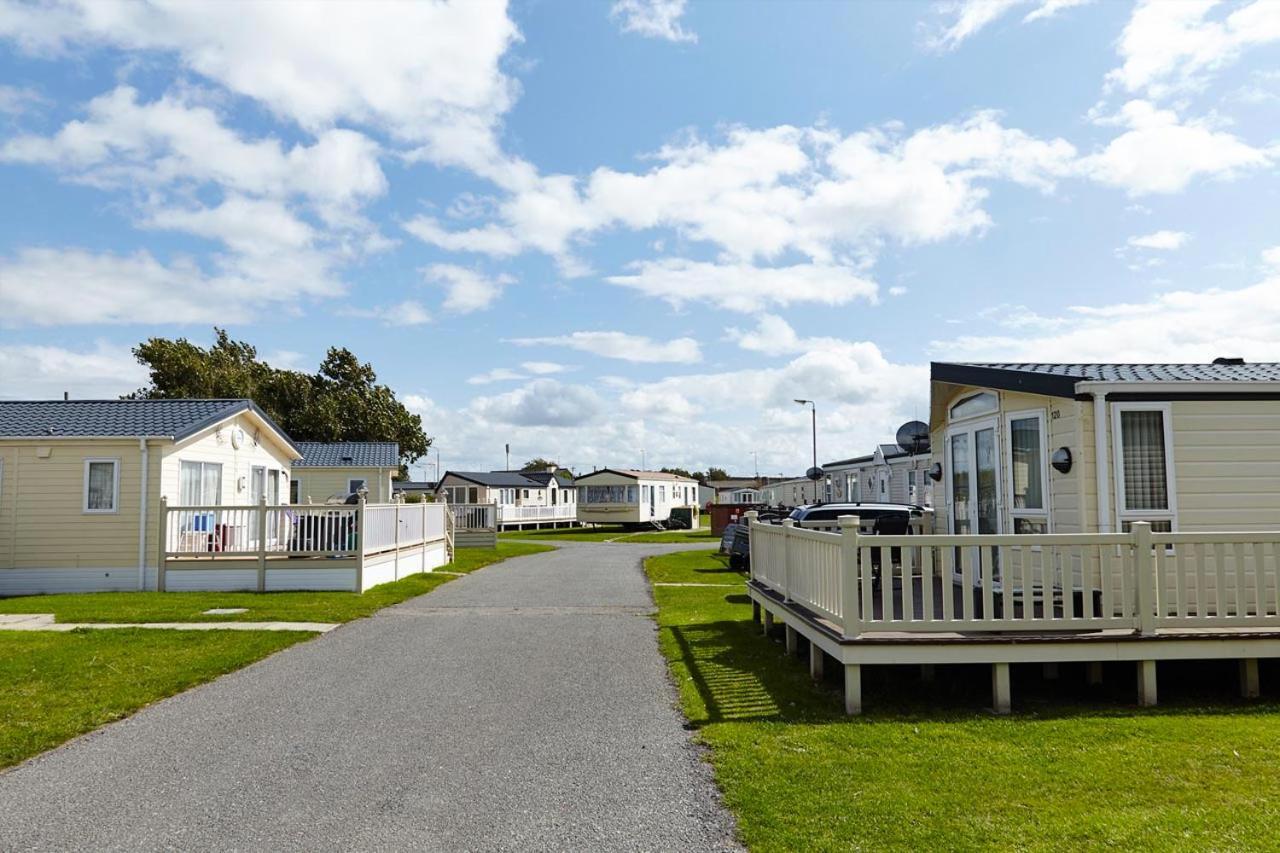 Golden Sands Holiday Park Kinmel Bay Exterior foto
